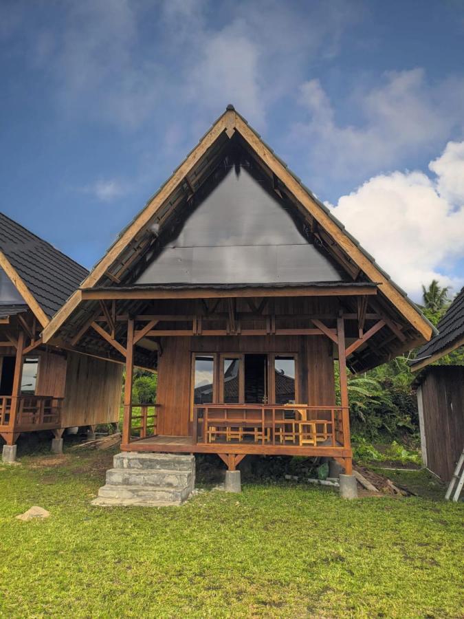 Cottage Saung Suluh Baturraden Buitenkant foto